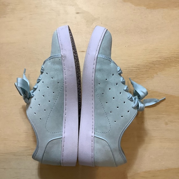 Women's Vionic size 8 KEKE Suede Lace-Up Mist Blue SO SOFT Sneaker - Picture 5 of 11